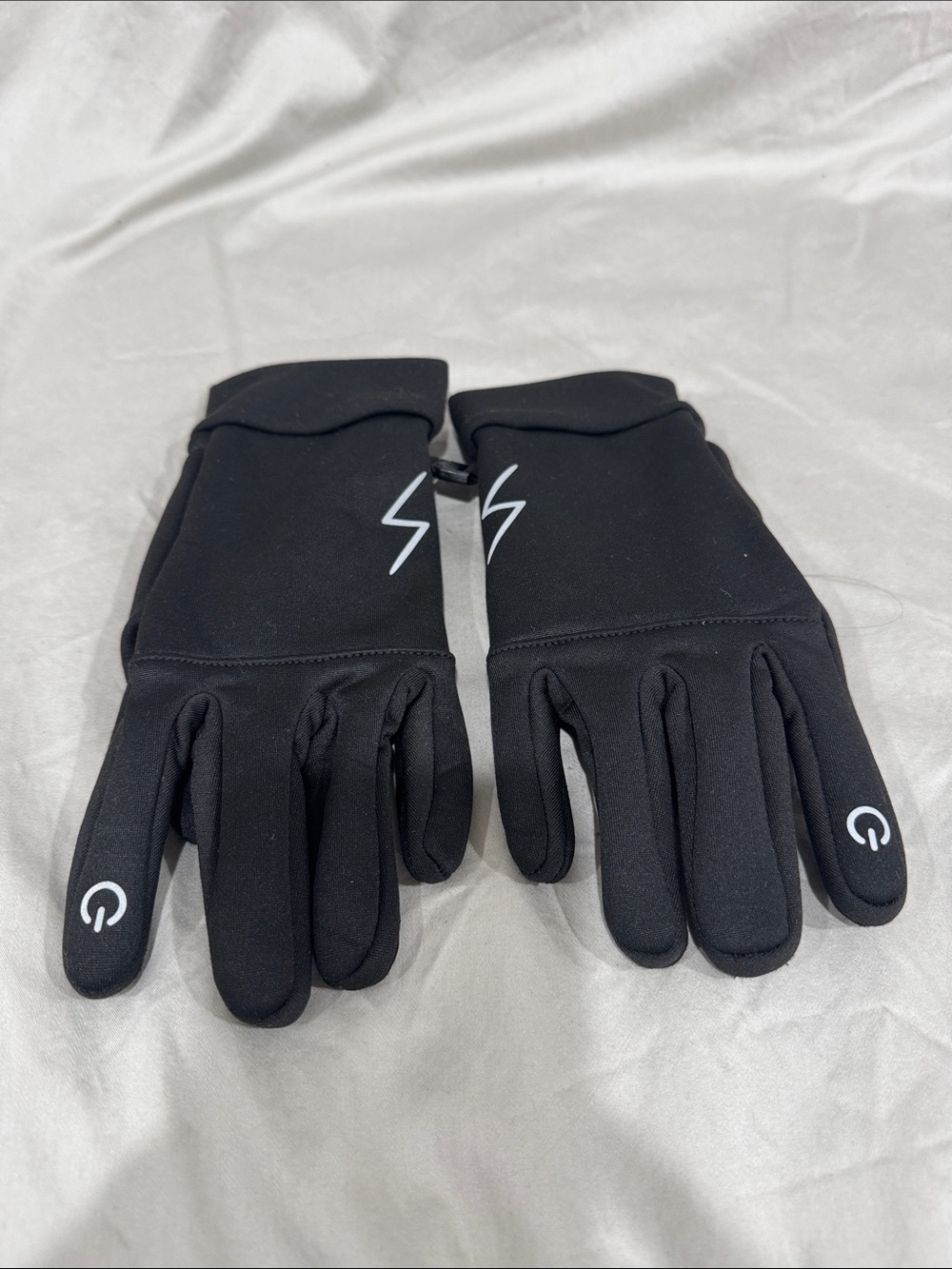 Unbranded Black Touchscreen Winter Gloves for Youth - Picture 1 of 6